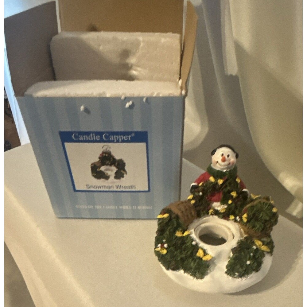 Old Virginia Candle Company Candle Capper Snowman Wreath for Jar Candle